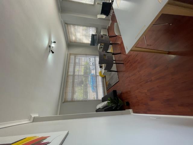 To Let 1 Bedroom Property for Rent in Sea Point Western Cape